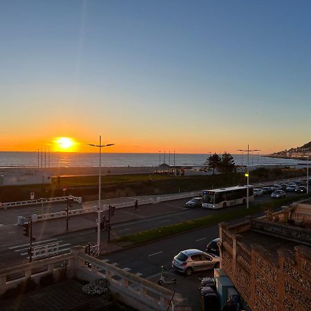 Le Petit Nid Perche Sous Les Toits, Vue Mer เลออาฟร์ ภายนอก รูปภาพ